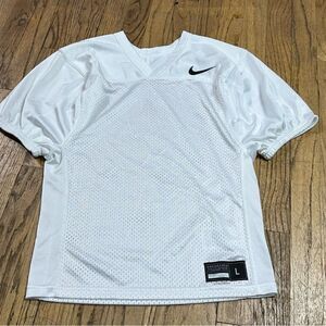 Nike sport top